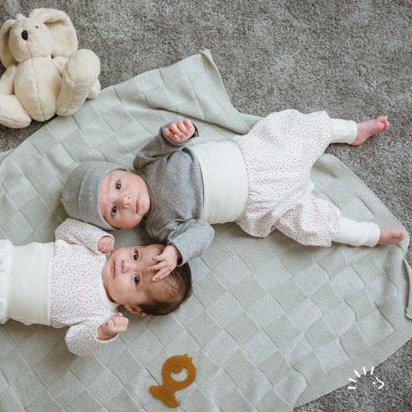 Hose Style CRAWLERS Interlock