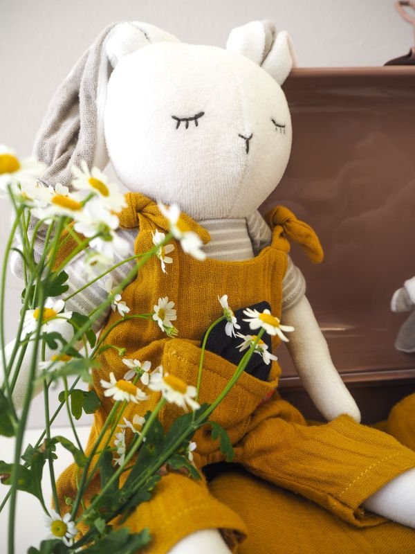 kikadu Puppe Hase Junge