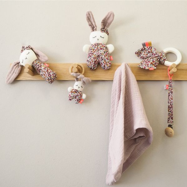 kikadu Quietscher Hase Mädchen